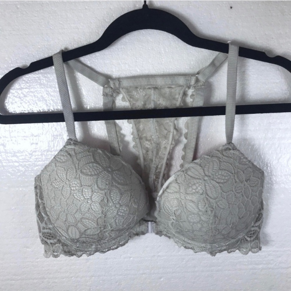 Victoria’s Secret Grey Floral Date Razorback Bra
